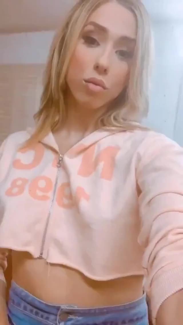 Can I be your girlfriend? (Lily Demure)