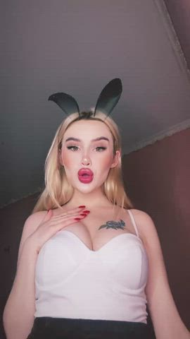 lipstick fetish teen ukrainian clip