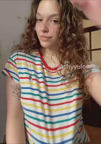 Do u like slutty curly haired girls?;)