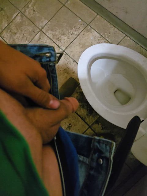 big dick cock homemade pee peeing piss pissing small cock small dick trans piss-pov