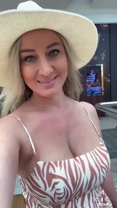 Wouldn't mind some of them tits