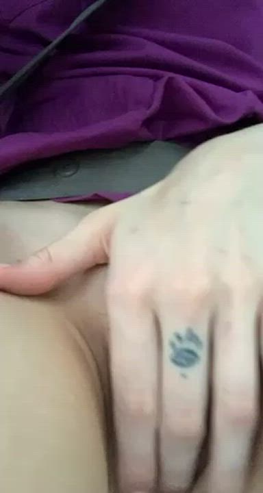 I told her to squirt on the seat but some sluts don’t listen m28 f24 rando