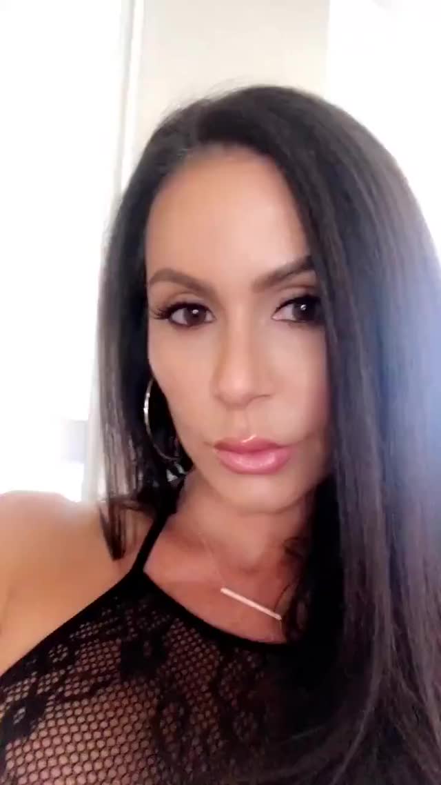 kendra lust GIF by (@ctaylor542) - Find, Make & Share Gfycat GIFs
