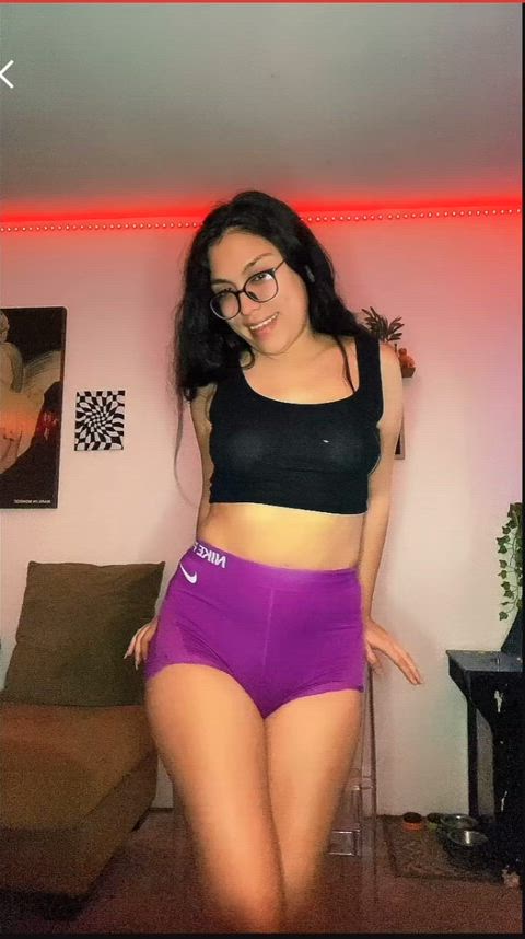 amateur cute latina pussy solo tits clip