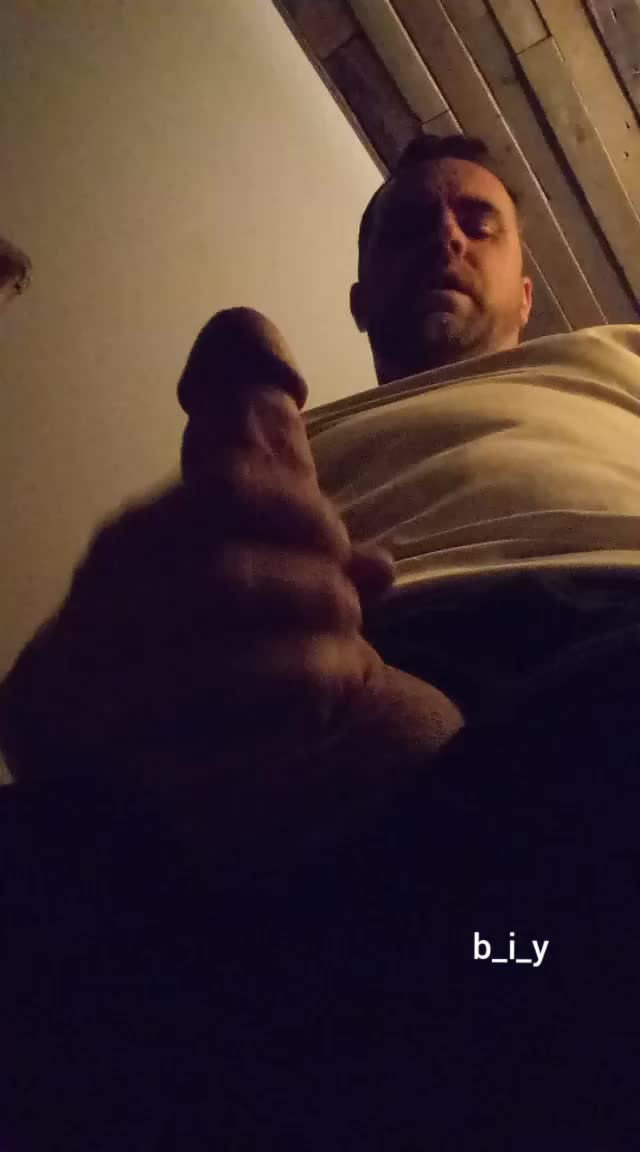 38 [M4F] Babymaker ready...just need a fun female to fill ;)