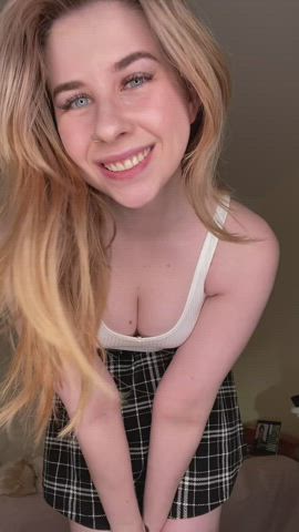 Can I be the first Harvard girl to make you cum? 3$ today ONLY!! Link in comments