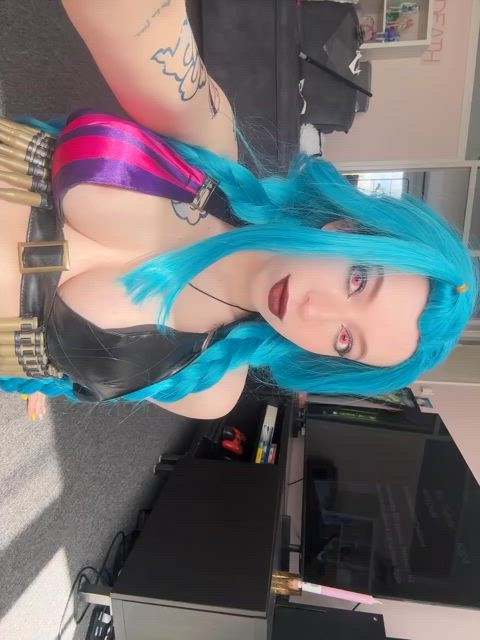 Review on Jinx's pussy (CyberlyCrush) [League Of Legends]