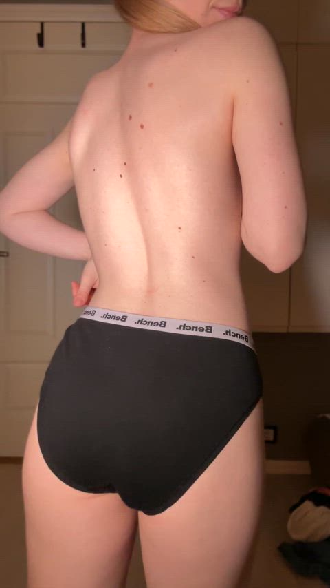 I start my first post this year with black panties