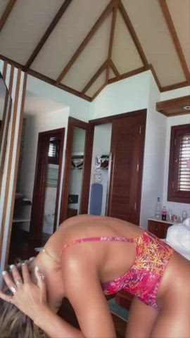 ass bikini shaking tanlines tanned thong twerking clip