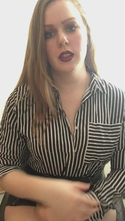 Blonde Boss Interview Lipstick Office clip