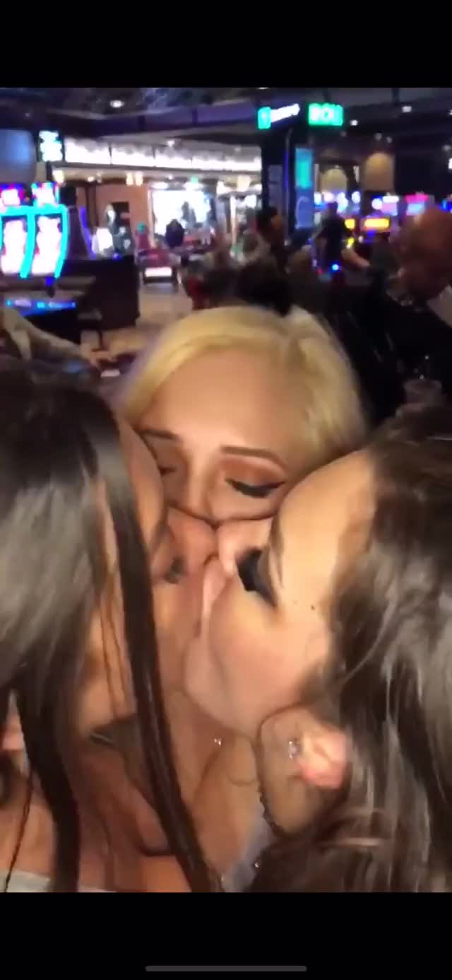 clip