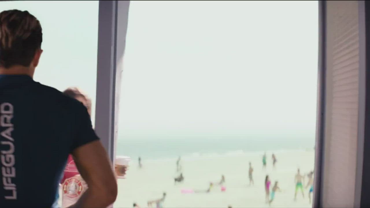 Alexandra Daddario clip