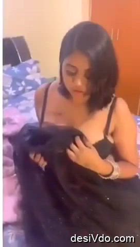 desi huge tits saree clip