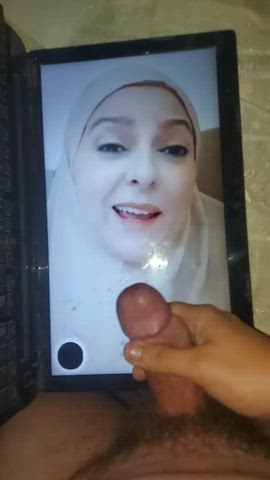 arab egyptian hairy cock hijab milf masturbating muslim solo tribbing tribute clip