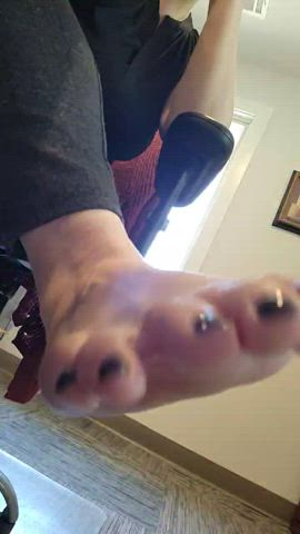Feet Fetish Public Toes Work clip