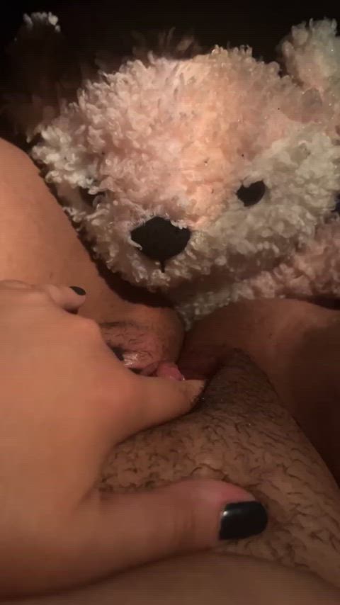 Had to hump this stuffie til I peed all over it 🤭