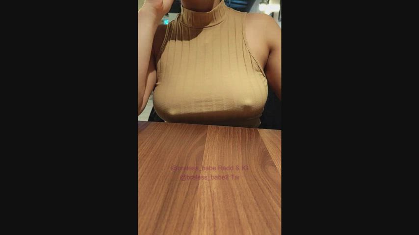 big tits boobs braless clip