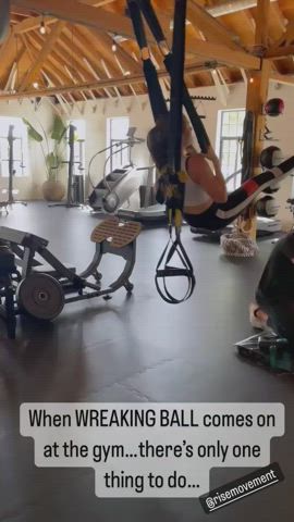 Alison Brie Spandex Workout clip