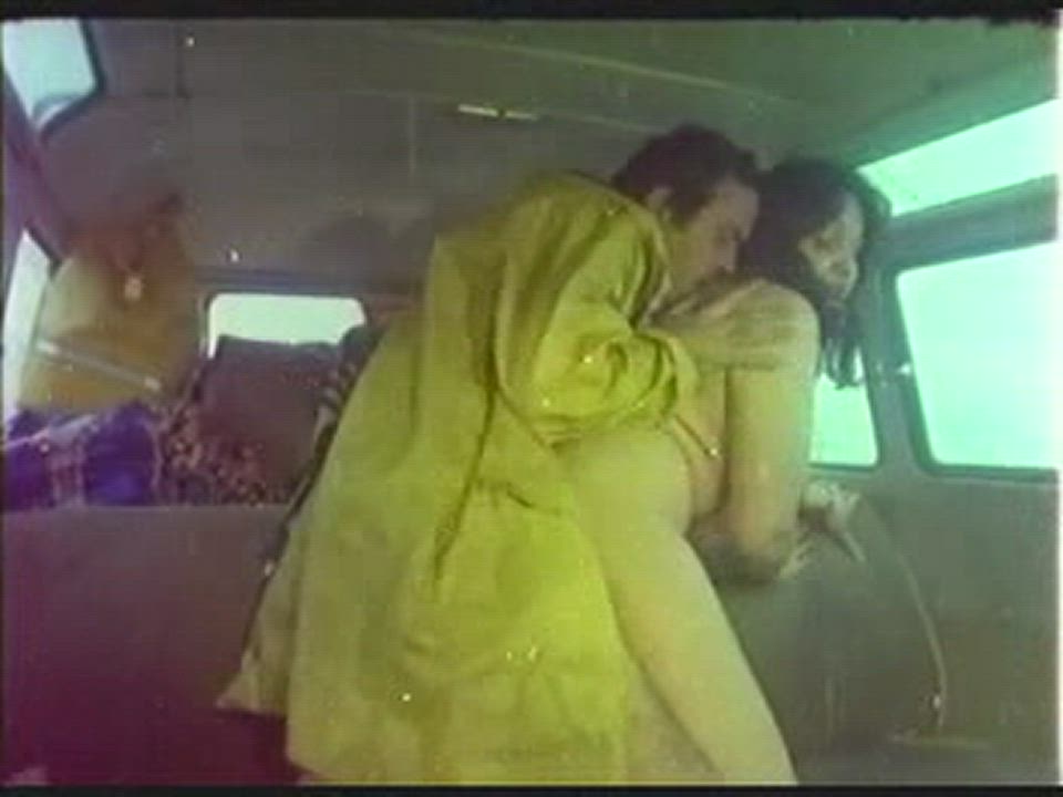 Busty Car Sex Chubby Natural Tits Retro Softcore Turkish Vintage clip