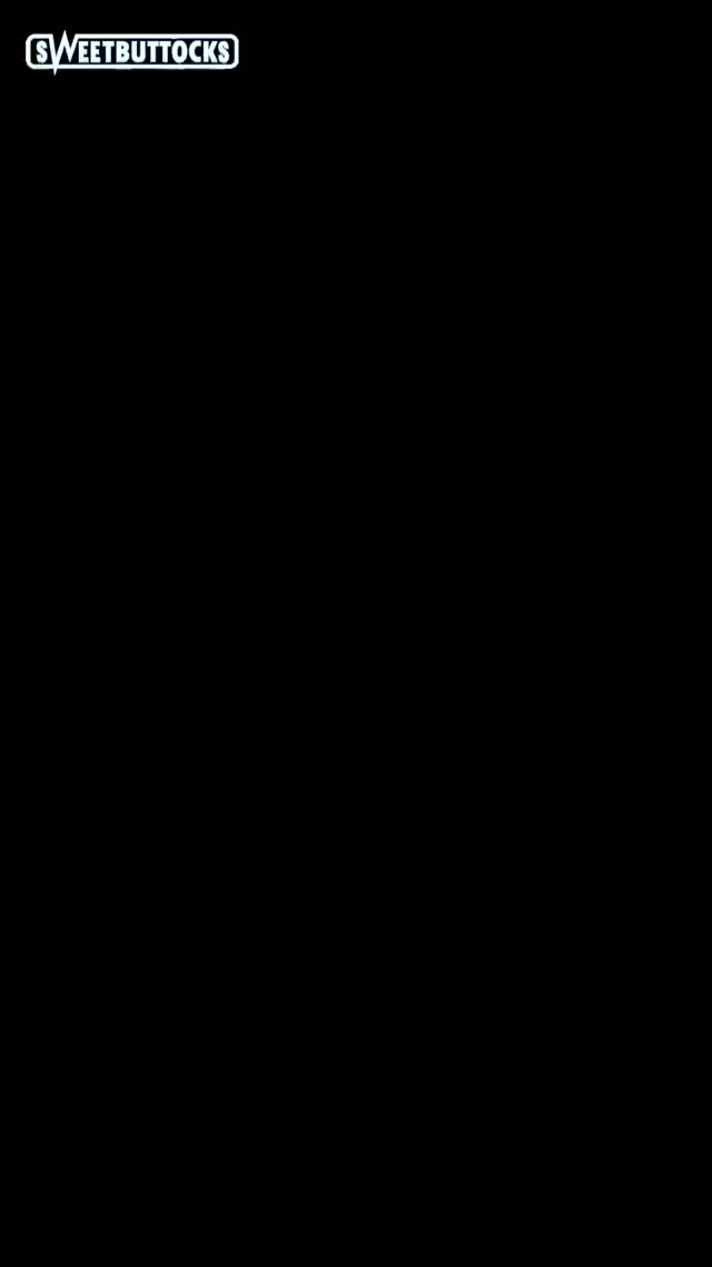 Undress 2 (00.19) logo