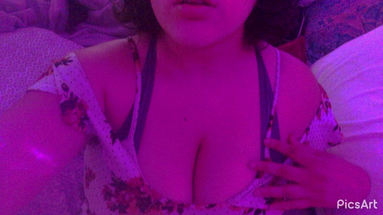 Big Tits Latina Tease Teasing clip