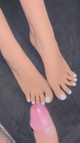 cum cum on feet cumshot doll feet sex doll clip