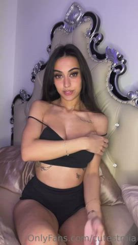 Anyone have this girls onlyfans?