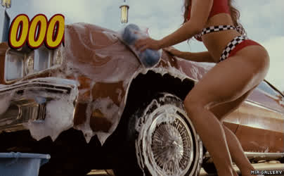 Bikini Car Sex Rimjob clip