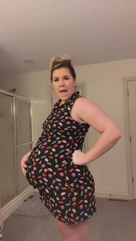 Huge Tits Pregnant Solo clip