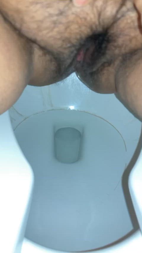 fat pussy hairy hairy pussy nsfw pee peeing toilet big-clit clip