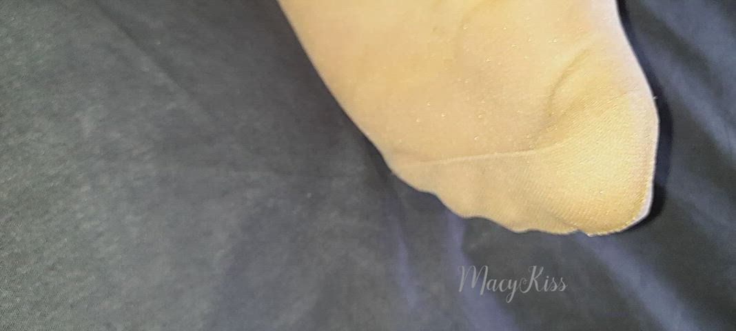 nylons soles toes clip