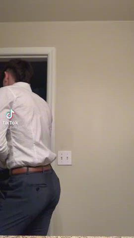 Bubble Butt Clothed Dancing Gay TikTok Twink clip