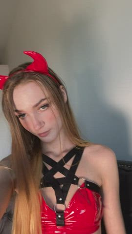 Your POV if you let a sexy devil like me sit on your face