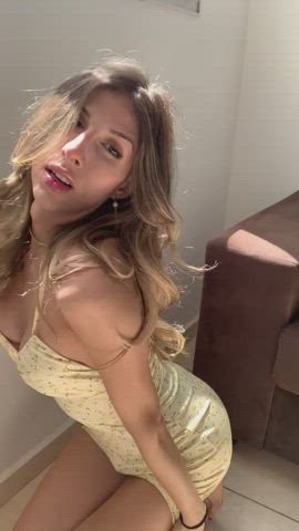 would you publicly suck me in that dress???