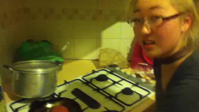 Asian clip