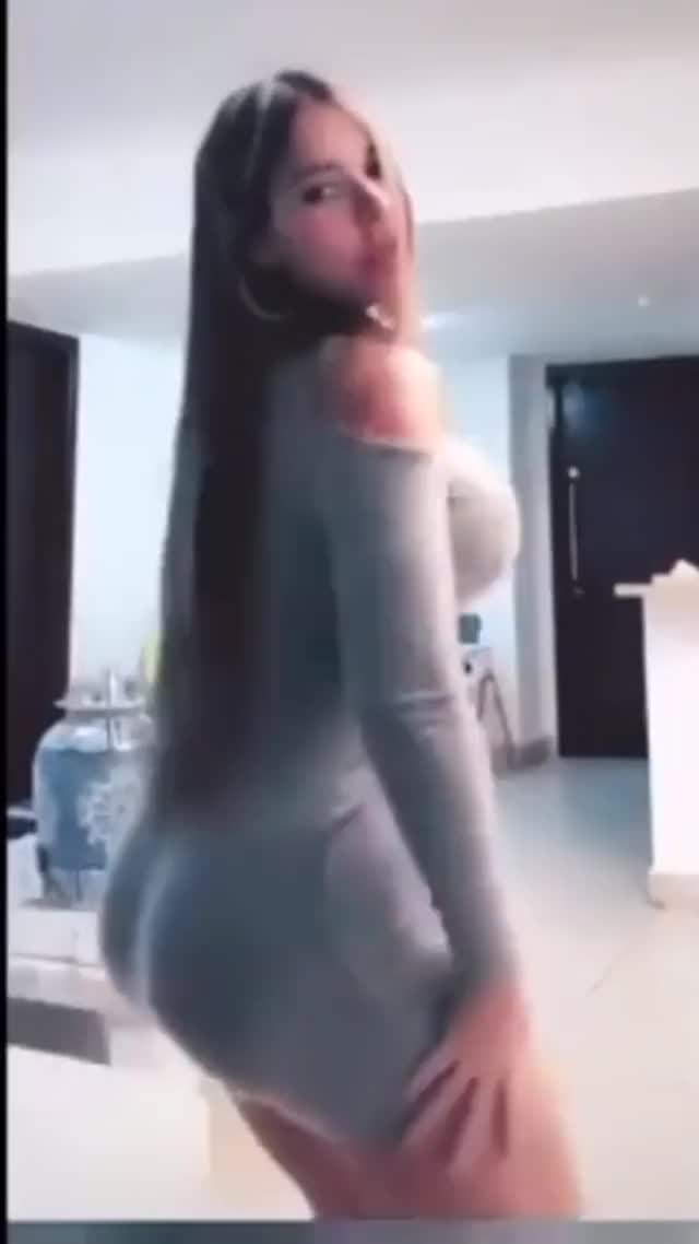 Vanessa bohorquez sexy ass twerking