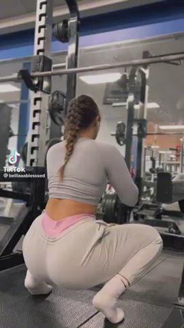 big ass fitness gym pawg thick clip