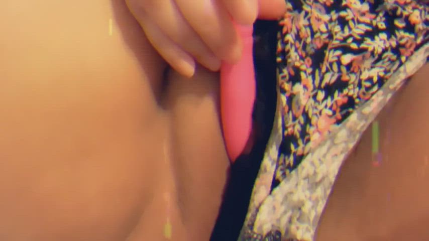 Amateur First Time Masturbating Pussy Pussy Lips Solo Vibrator clip