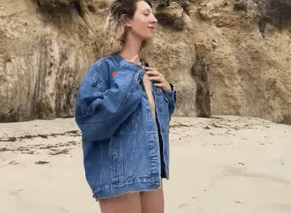 19 Years Old Beach Girlfriend Nude Nudity clip