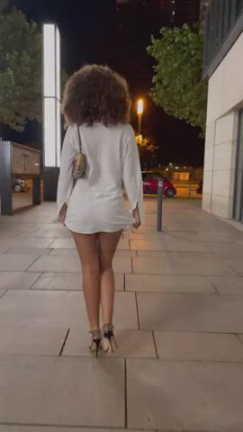 amateur ass ebony public striptease clip