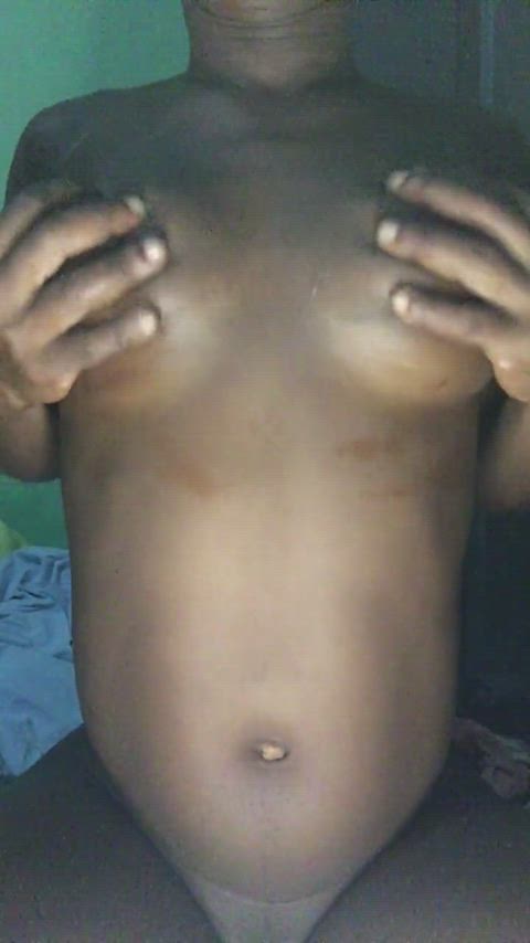 18 years old african erect nipples homemade masturbating natural tits pink pussy