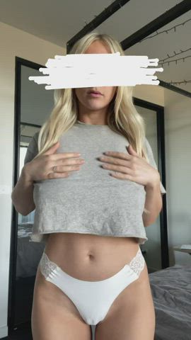 big tits blonde onlyfans clip