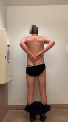 Bathroom Exhibitionist Exposed Humiliation Public Wedgie r/CaughtPublic clip