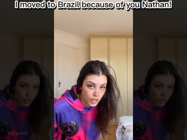 Never leave your GF alone in Brazil! 👀