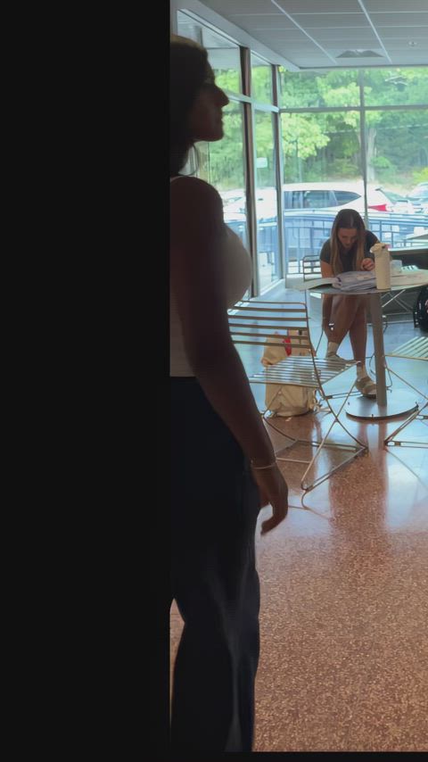 60fps big tits bouncing tits indian slow motion tiktok clip