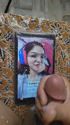 celebrity face fuck facial gamer girl indian jerk off spit tribute clip