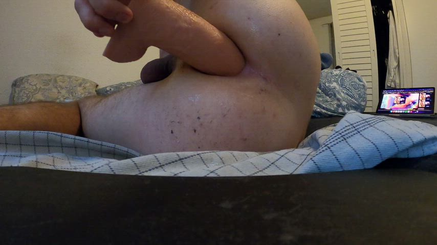 anal femboy gape huge dildo clip