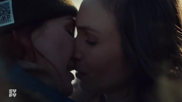 New Lesbian Sex Scene from Wynonna Earp pushing boundaries for cable television (S4,E2)