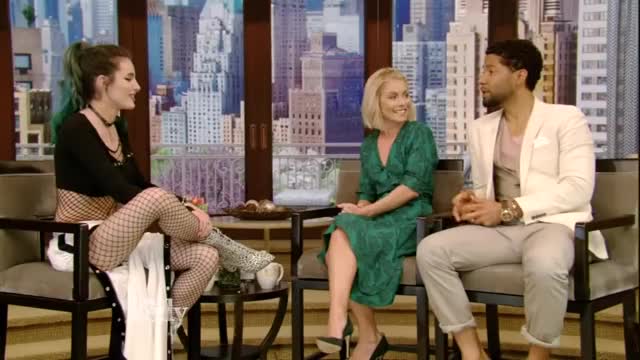 Bella Thorne - (04.19.17)  Freeform 2017 New York Upfront Interview & Red Carpet