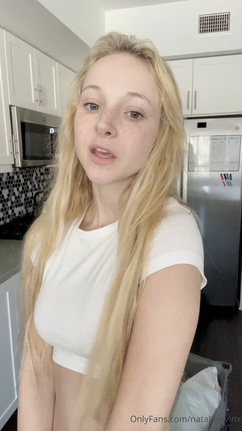 blonde freckles onlyfans pale clip